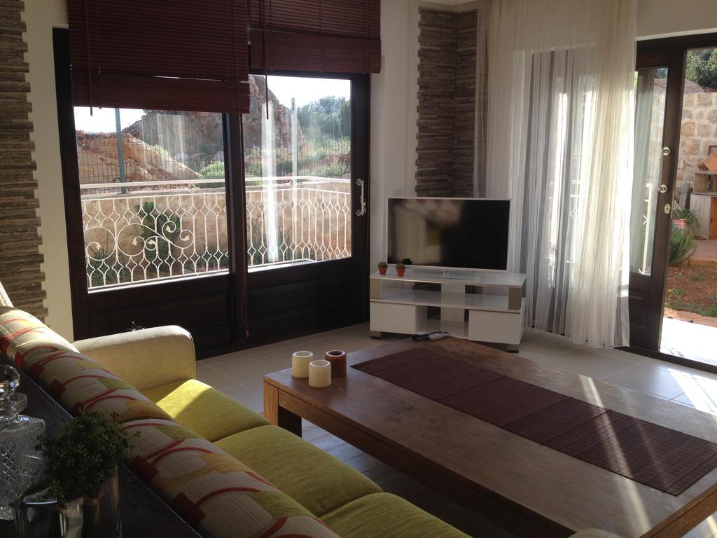 Derya Beach Apartment Kas Room photo