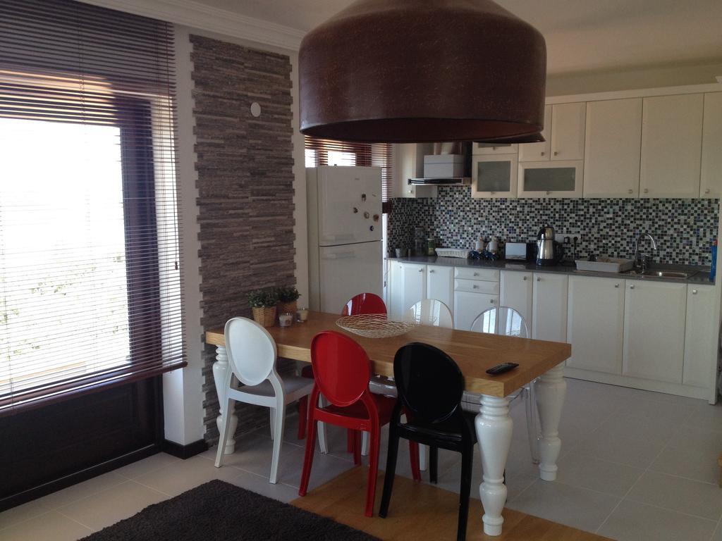 Derya Beach Apartment Kas Room photo