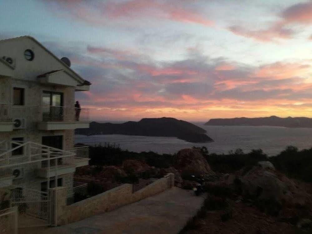 Derya Beach Apartment Kas Exterior photo